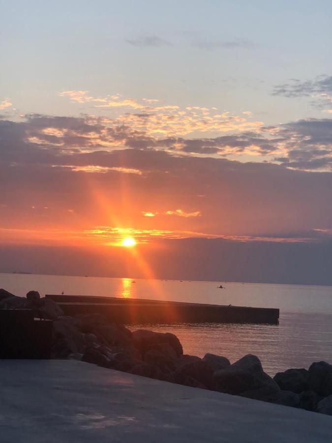 Maristella Marine Residense Hotel Apartment 敖德萨 外观 照片